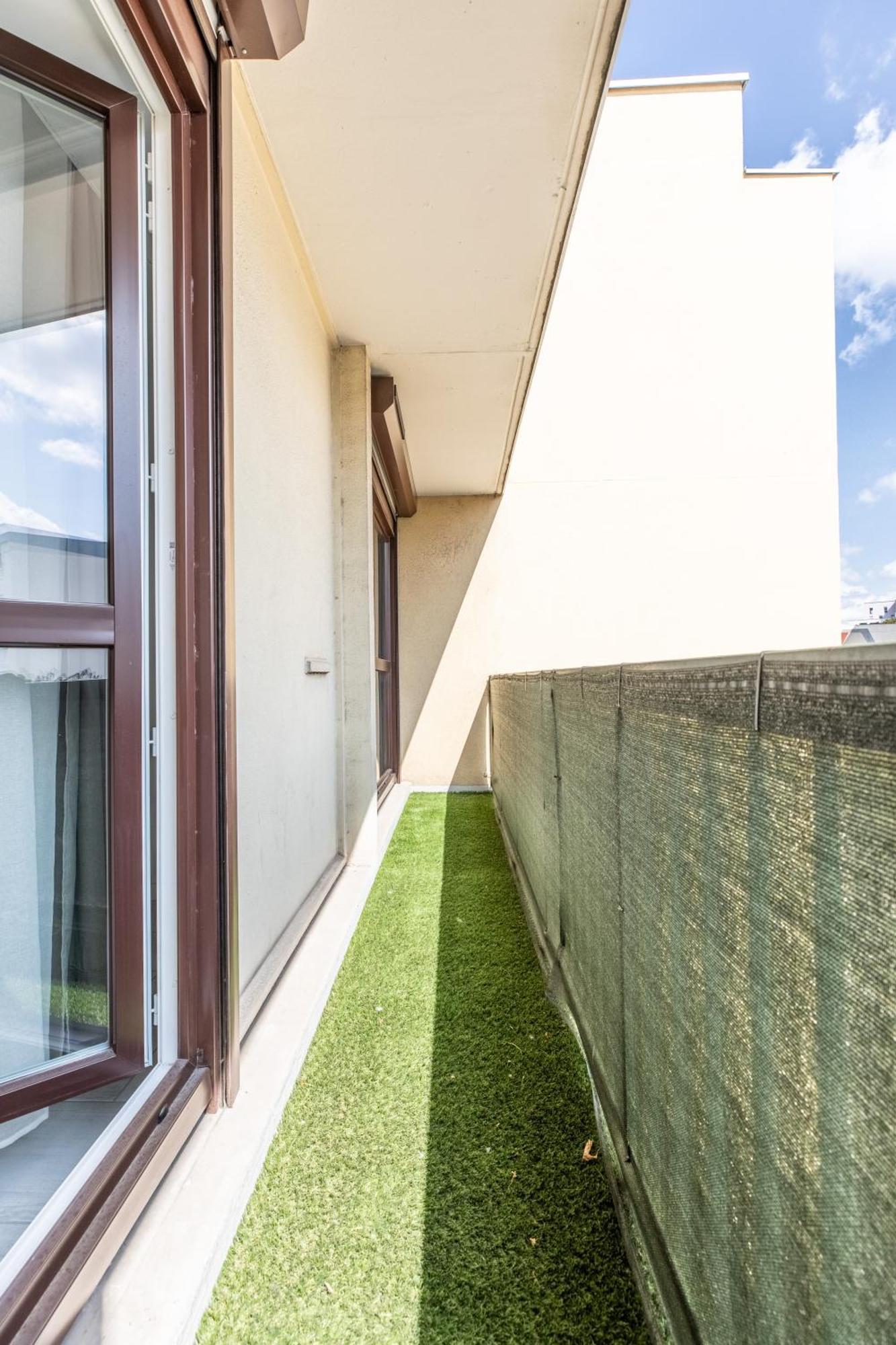 *Cocoon Area* Confort & Parking Клермон-Ферран Экстерьер фото